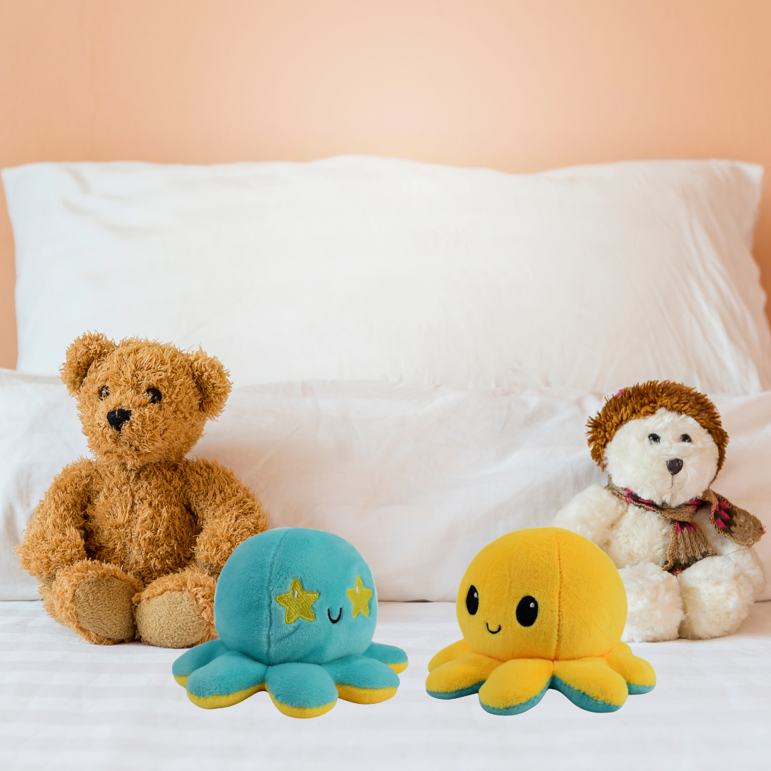 HAPPY YELLOW & STARRY EYES BLUE REVERSIBLE PLUSH