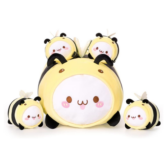 BEE CAT MOMMY WITH FOUR BABIES